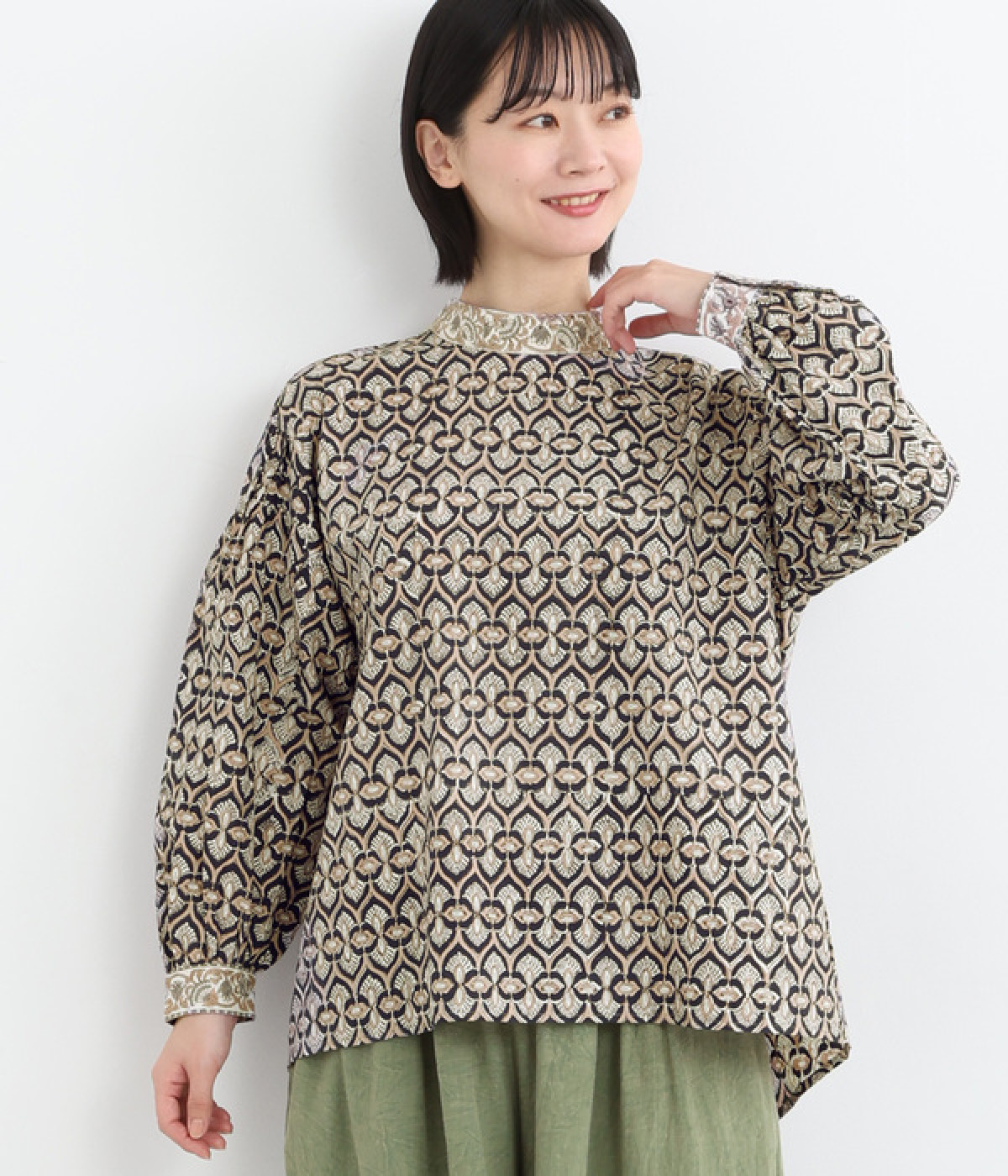 フラワーボーダーブロックプリントブラウス（artipur）の商品詳細