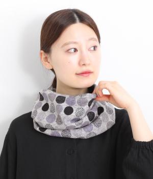 モノトーンドット柄スヌード