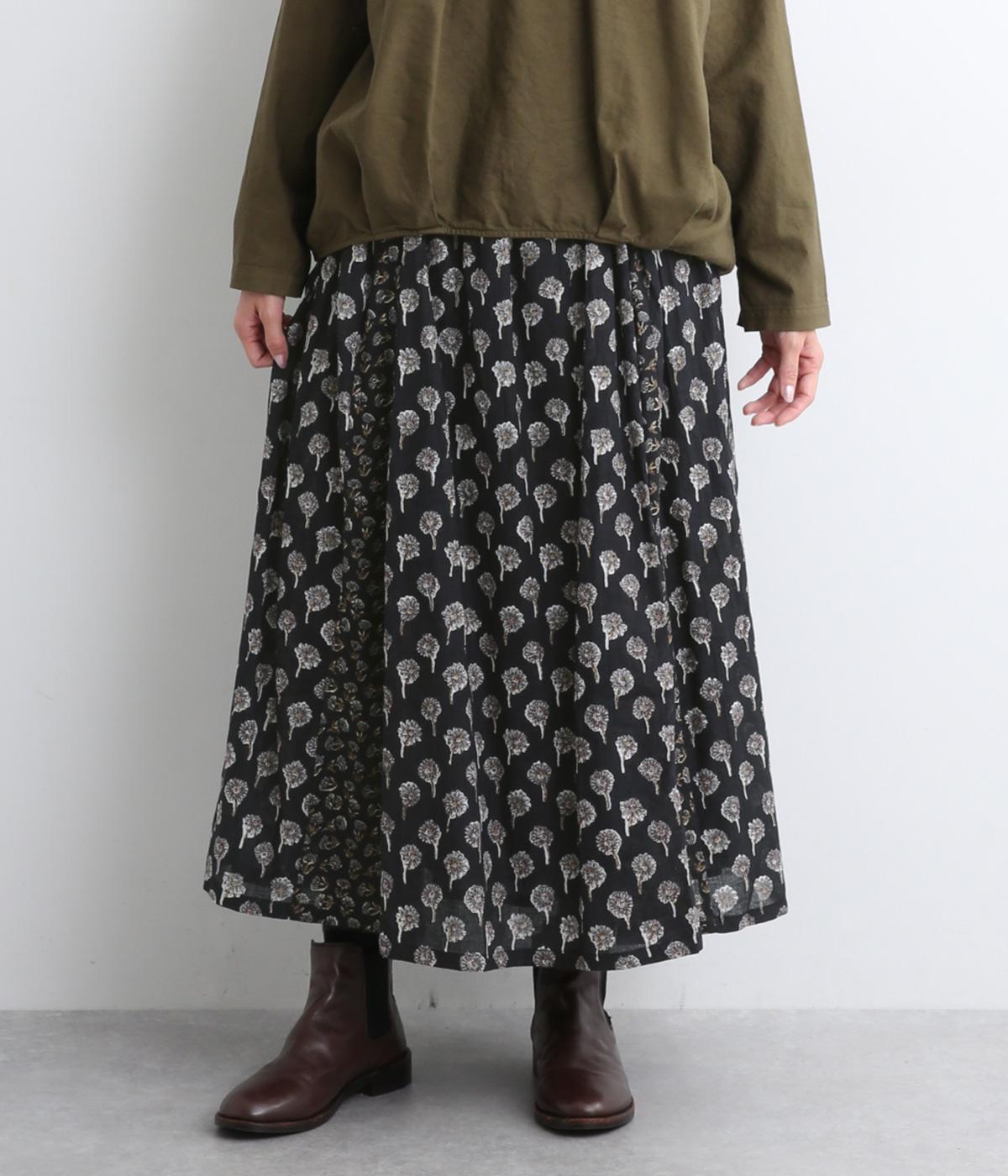 フラワーMIXプリントコットンスカート(ブラック-ONESIZE)