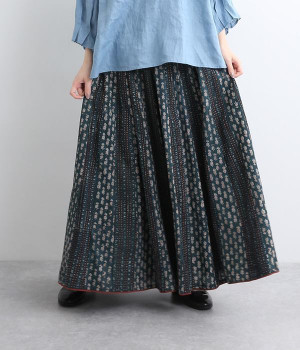 ファラトプリントボリュームスカート