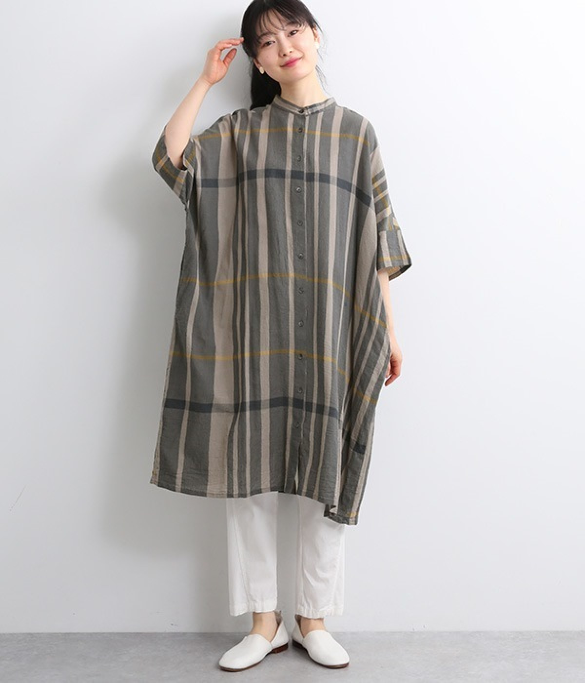 コットンチェックワイドチュニックブラウス(グレー-ONESIZE)