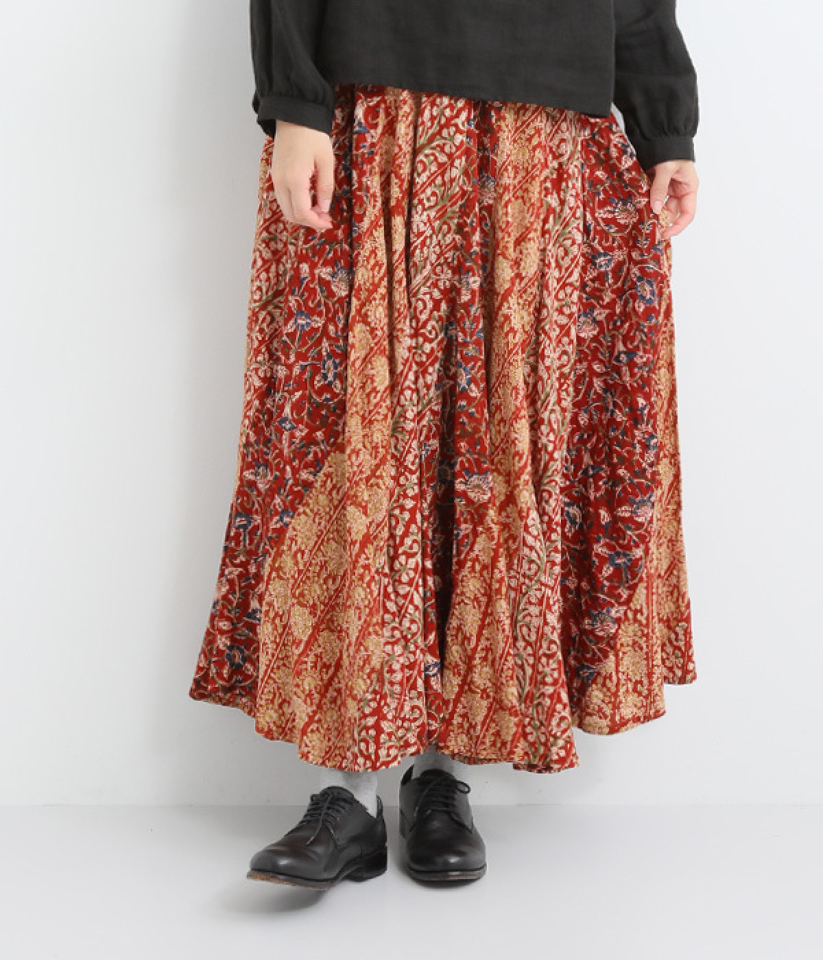 レーヨンカラムカリエスカルゴスカート（MALAIKA）の商品詳細