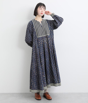 ファラト　フレアワンピース