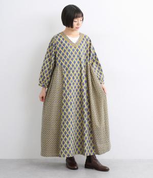 コットンシーチングブーケワンピース