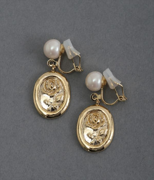 point　pearl×flower　stamp　イヤリング
