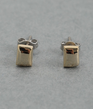 petit　rectangle　ピアス(ゴールド-ONESIZE)