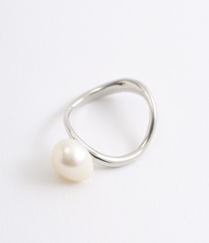 pearl×metal　wave　リング