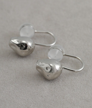 metal beans　イヤリング