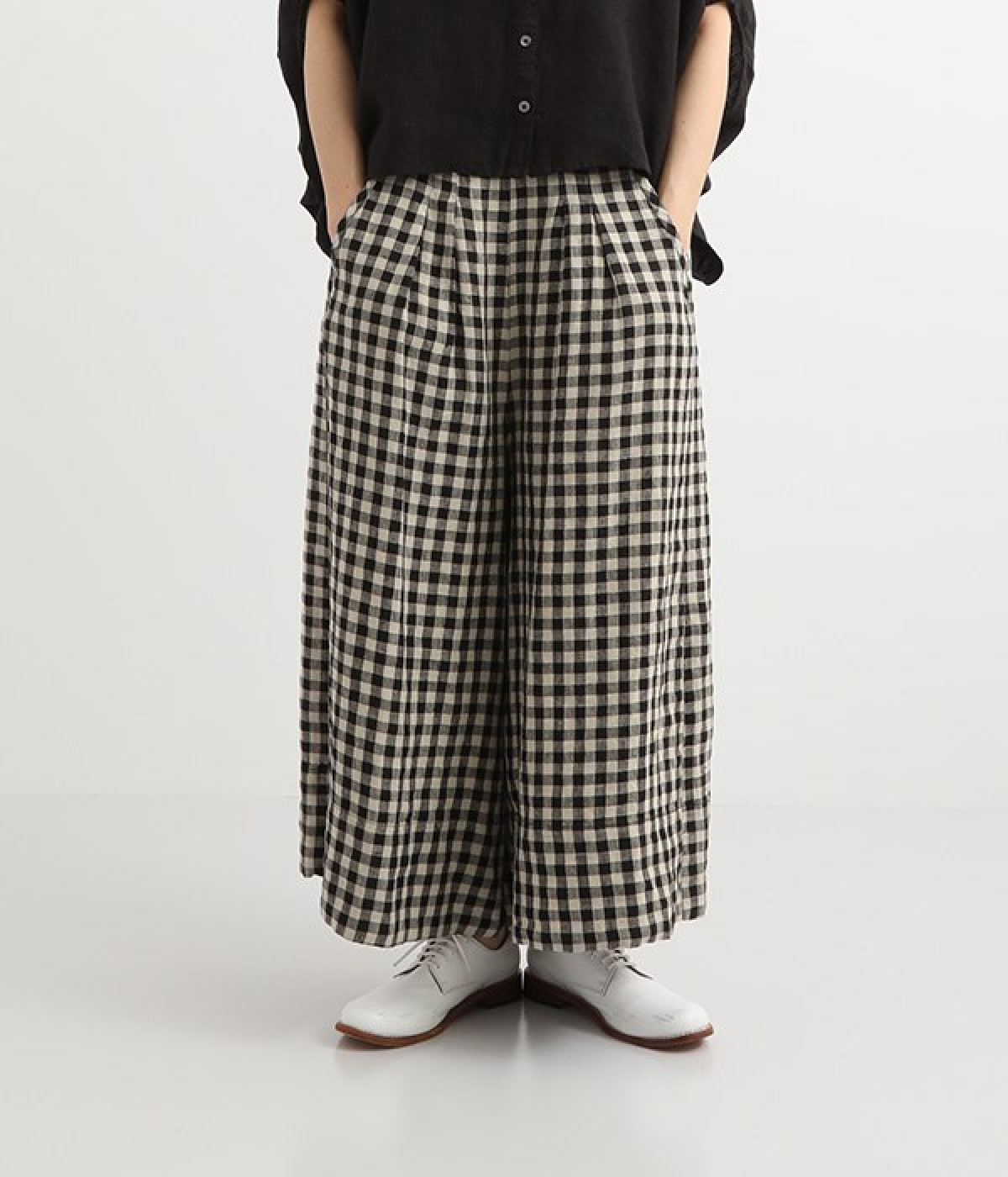 リネン先染めタックワイドパンツ（ubasoku）の商品詳細