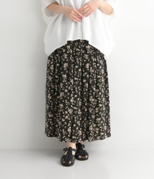 裏付　タックスカート　リネンコットン花柄プリントスカート