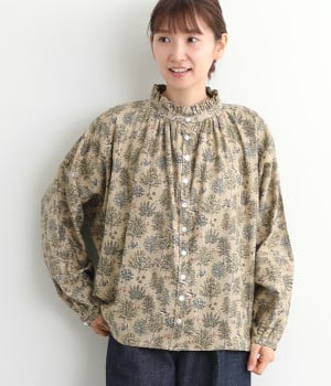エンジェルソフトプリント 襟フリルドルマン貝釦ブラウス