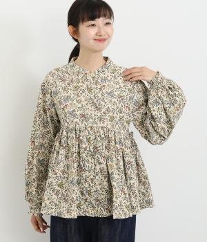 コーデュロイプリントバンドカラーウエストギャザー後フリル比翼シャーリング袖ブラウス(オフ-F)