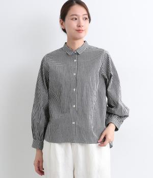 ラウンドヨークブラウス