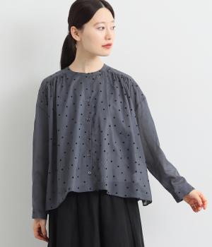 コットンローンフロッキードット前開きバッグタックフレアブラウス