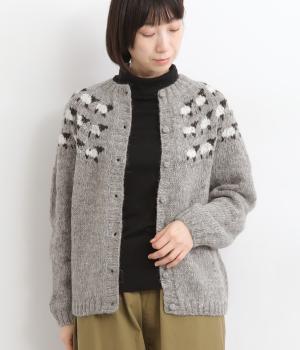 手紡ぎアルパカニットヒツジ柄カーディガン