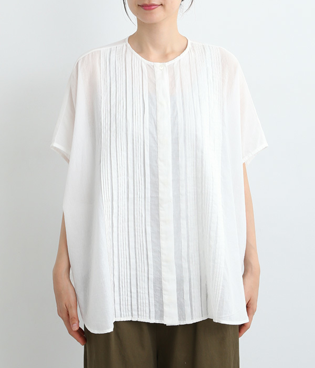 【新品】【2024SS】IENA コットンボイルポンチョブラウス 黒 IENA LA BOUCLE（イエナラブークル）の「《追加》IENA LA BOUCLE