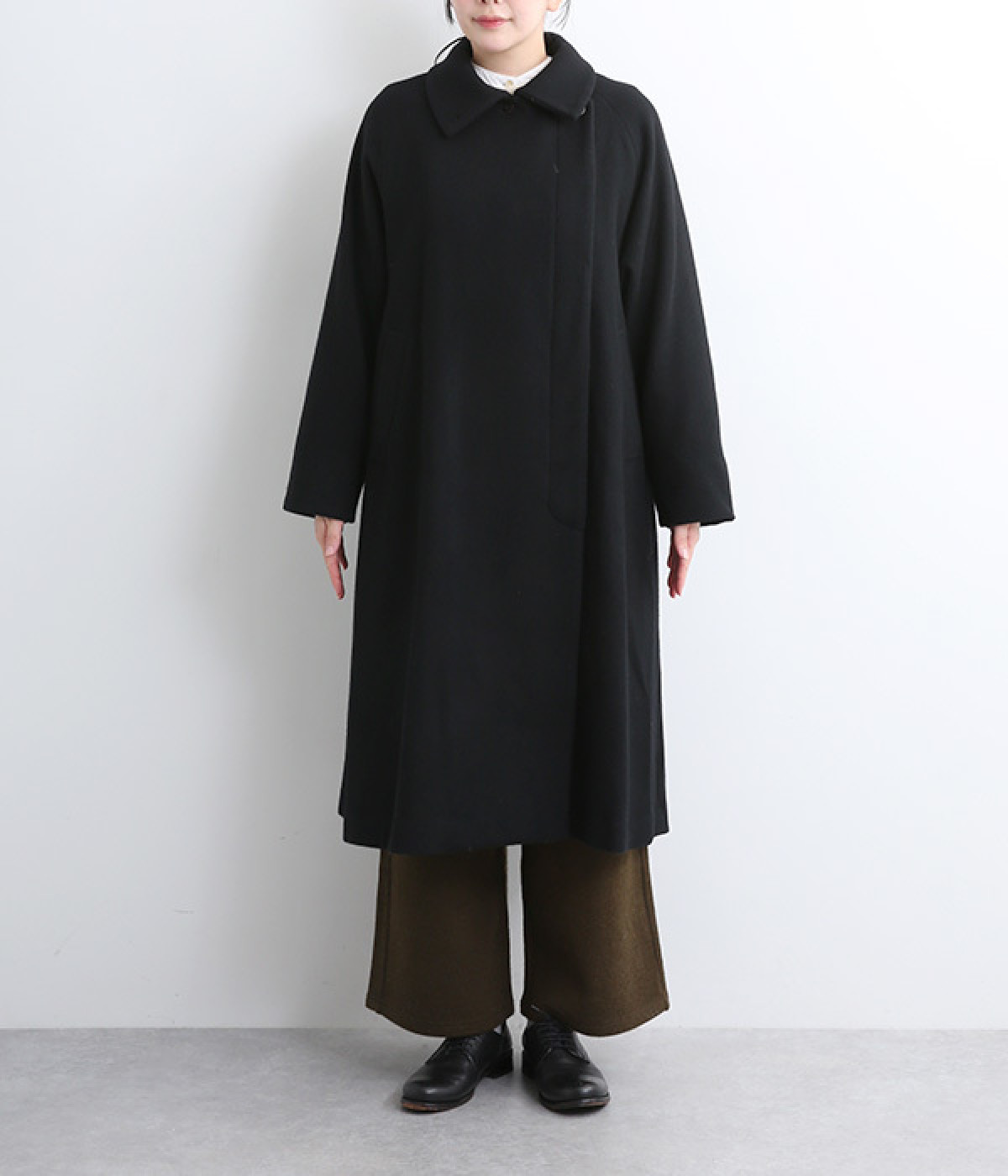 スペリオルメルトンハイネックスタンドカラーロングコート（LOISIR）の