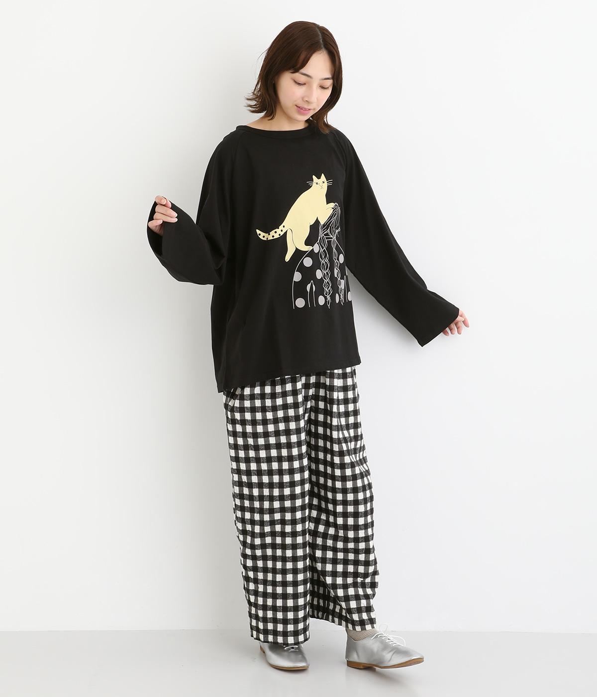 ネコロン 限定クーポン28日まで！】北欧・リサ・ラーソンの「ねこ科のニ〇ニニ