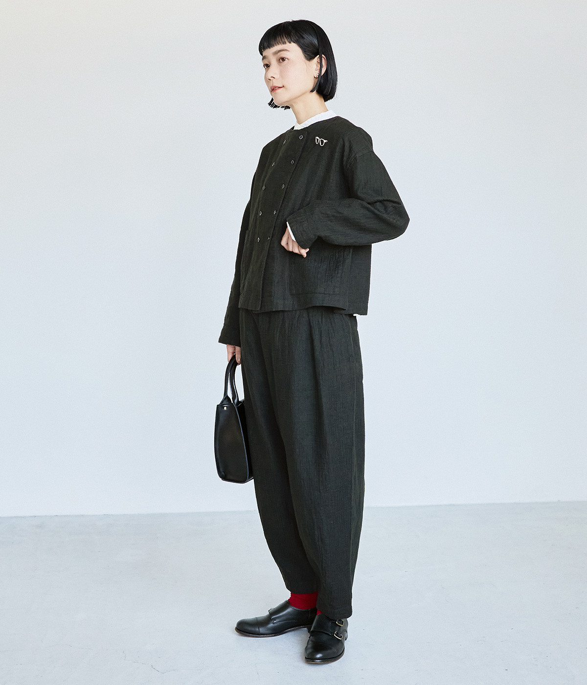 くぅ〜 ♡FENNELテパードパンツ☆ 新品☆定価１７９００円 ☆送料込 Wガーゼ裾ダーツカーブパンツ（so）の商品詳細