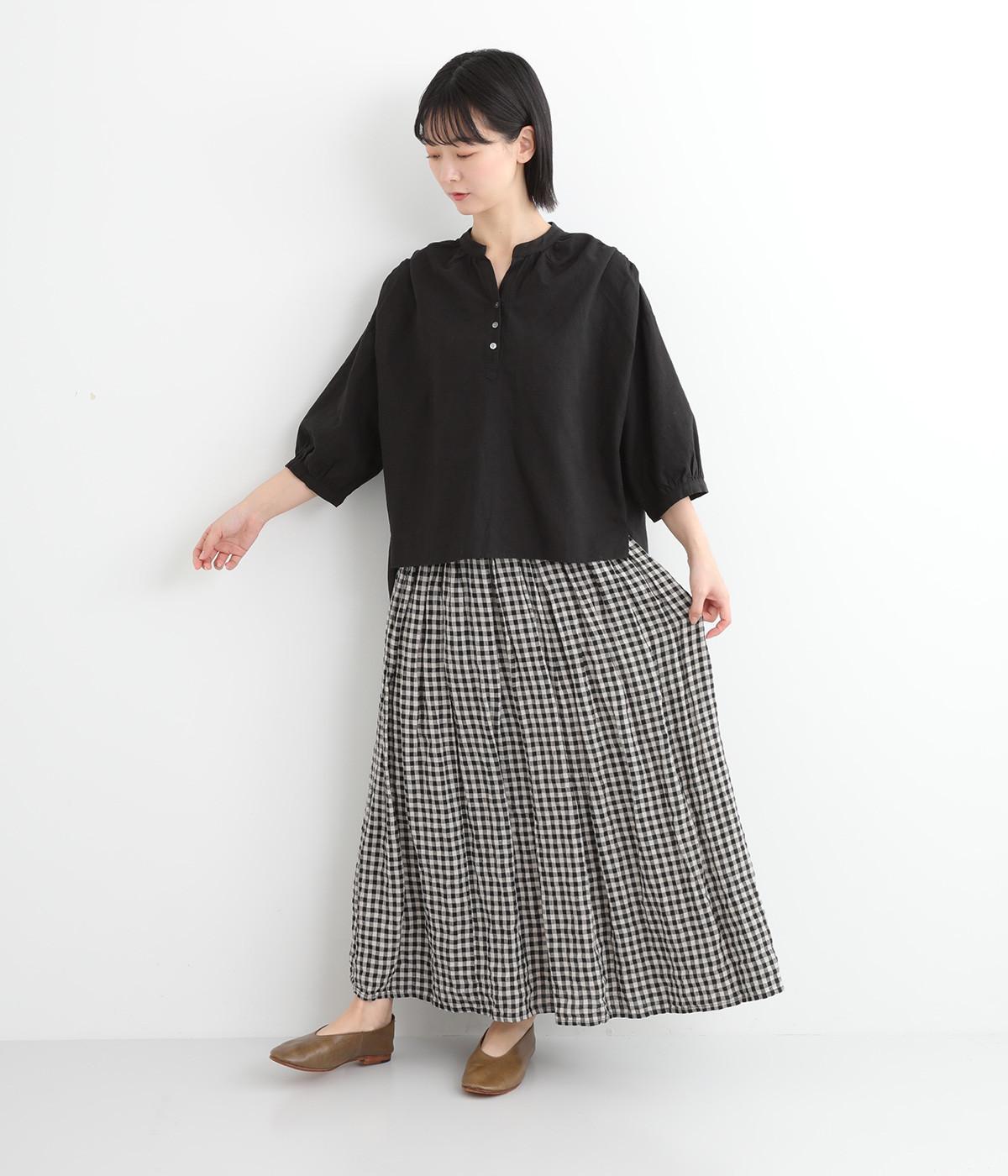 コットンリネンスキッパーヘンリーネック7分袖ブラウス（sloe