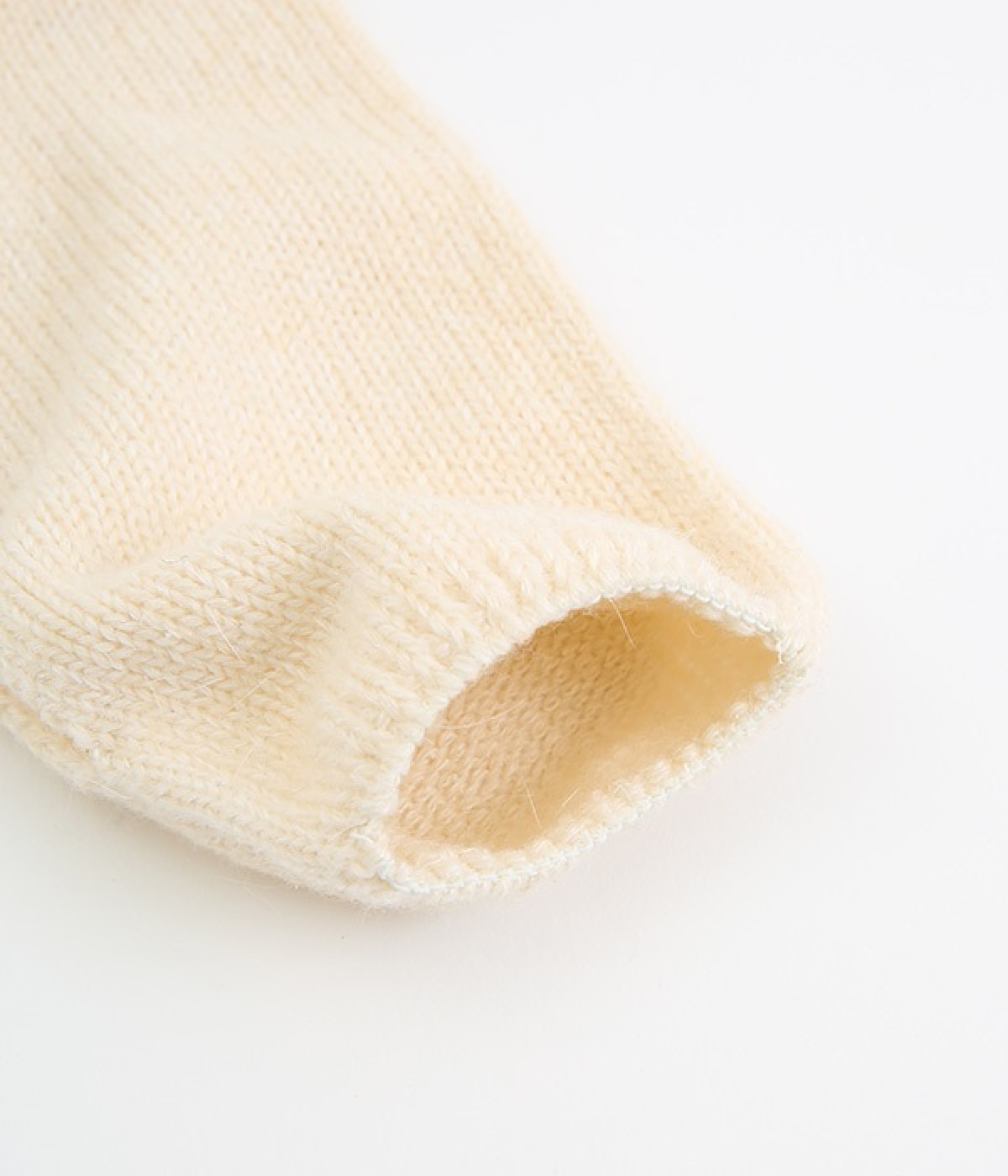 シルクとアンゴラ混のアームウォーマー（絹屋）の商品詳細