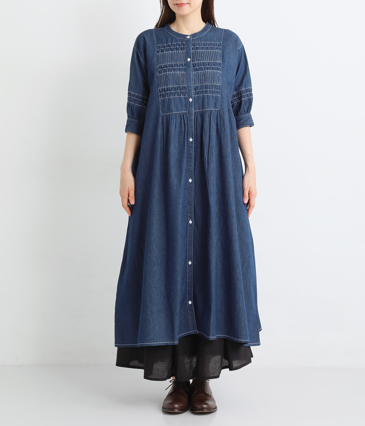 新品！LUPILIEN 7920円→6590円 デニム スモッキング ワンピース 別注｜デニムスモッキングワンピース（LUPILIEN by natulan）の
