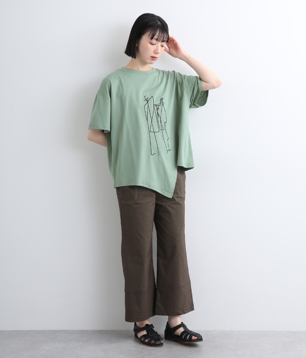 イラストデザイン刺繍裾変形切替半袖Tシャツ（koibitomisaki）の
