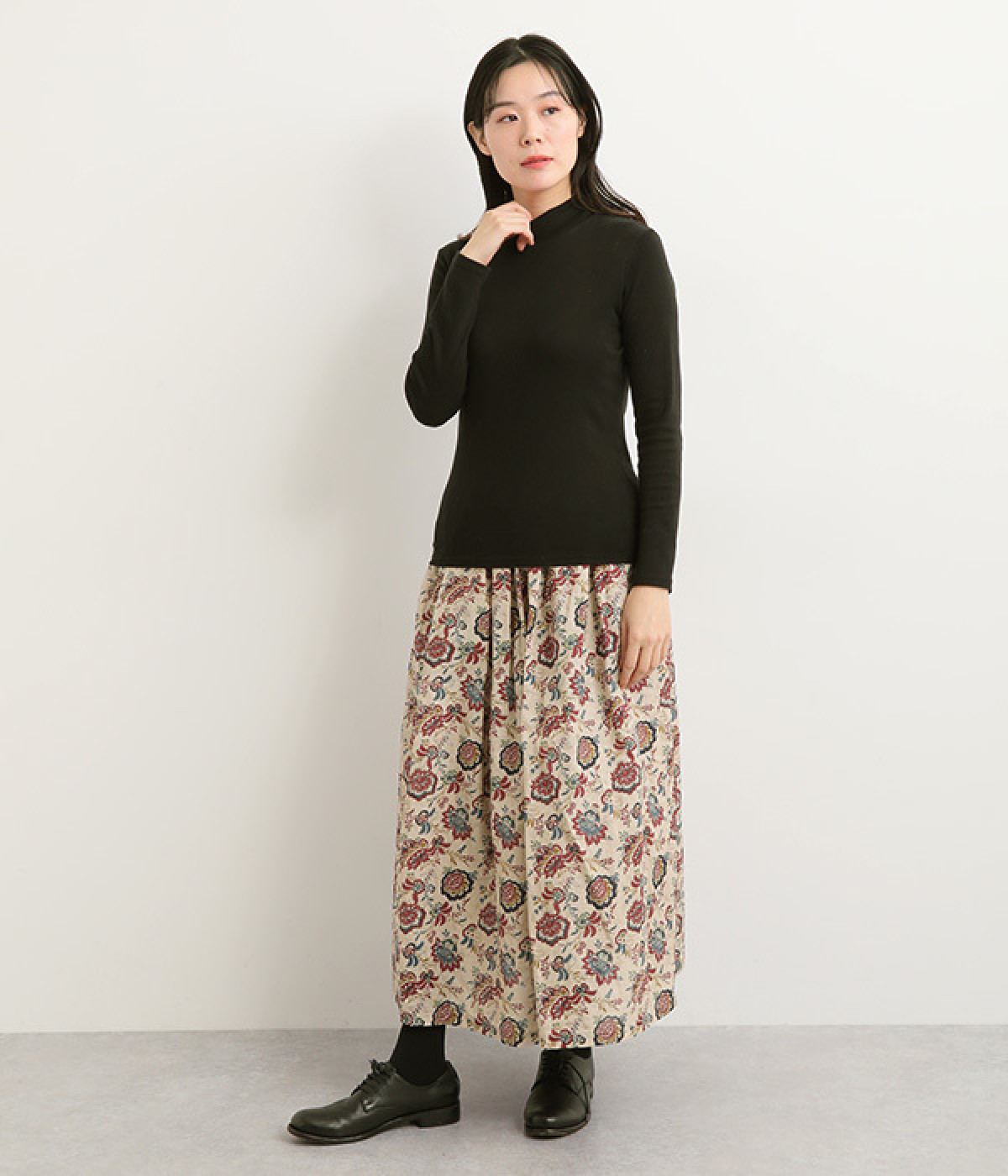 ichi Antiquites❣️リネンハンドダイスカート 新品✨イチアンティークス☆ リネンHAND DYE ギャザースカート