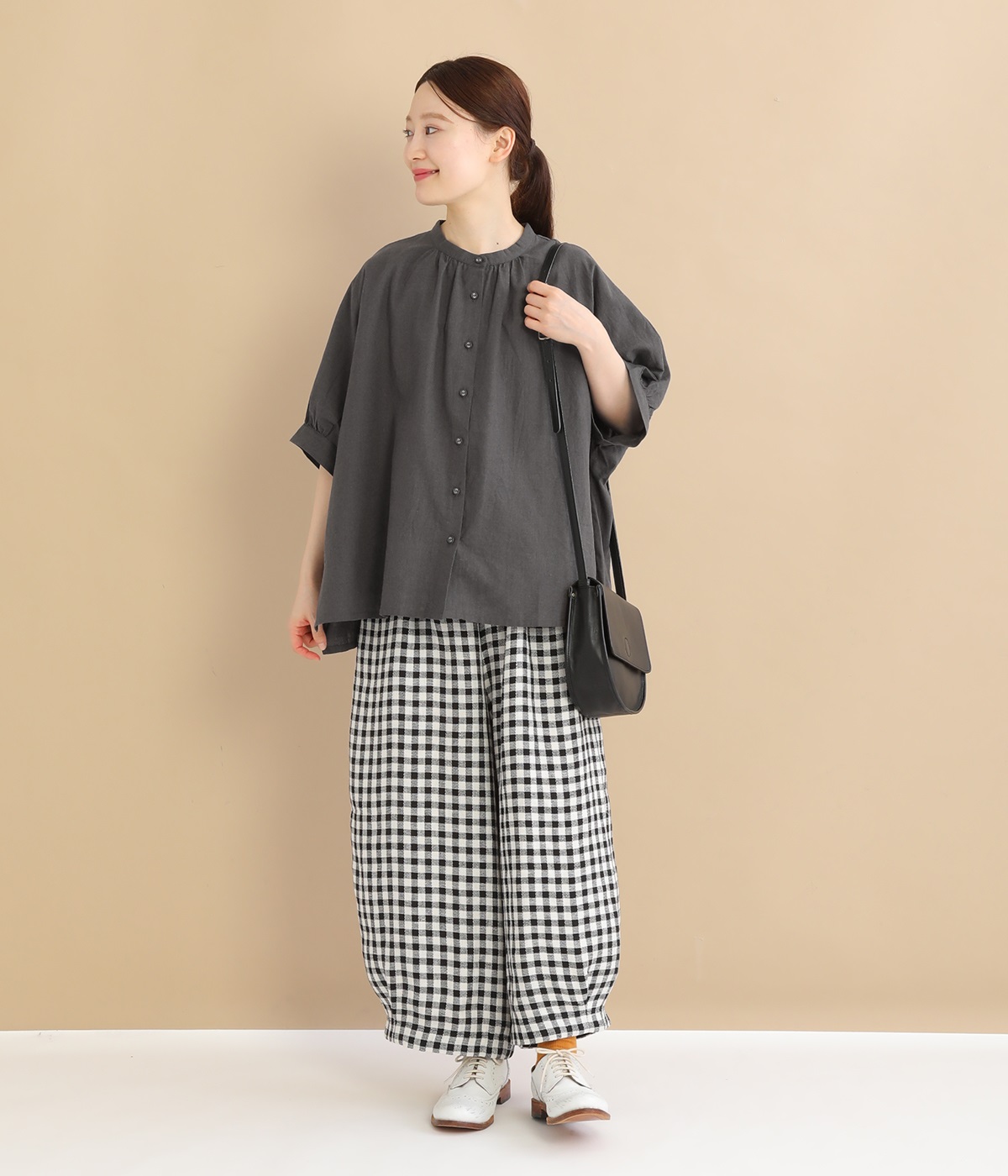 リネン太番手チェックワイドパンツ（blue willow）の商品詳細