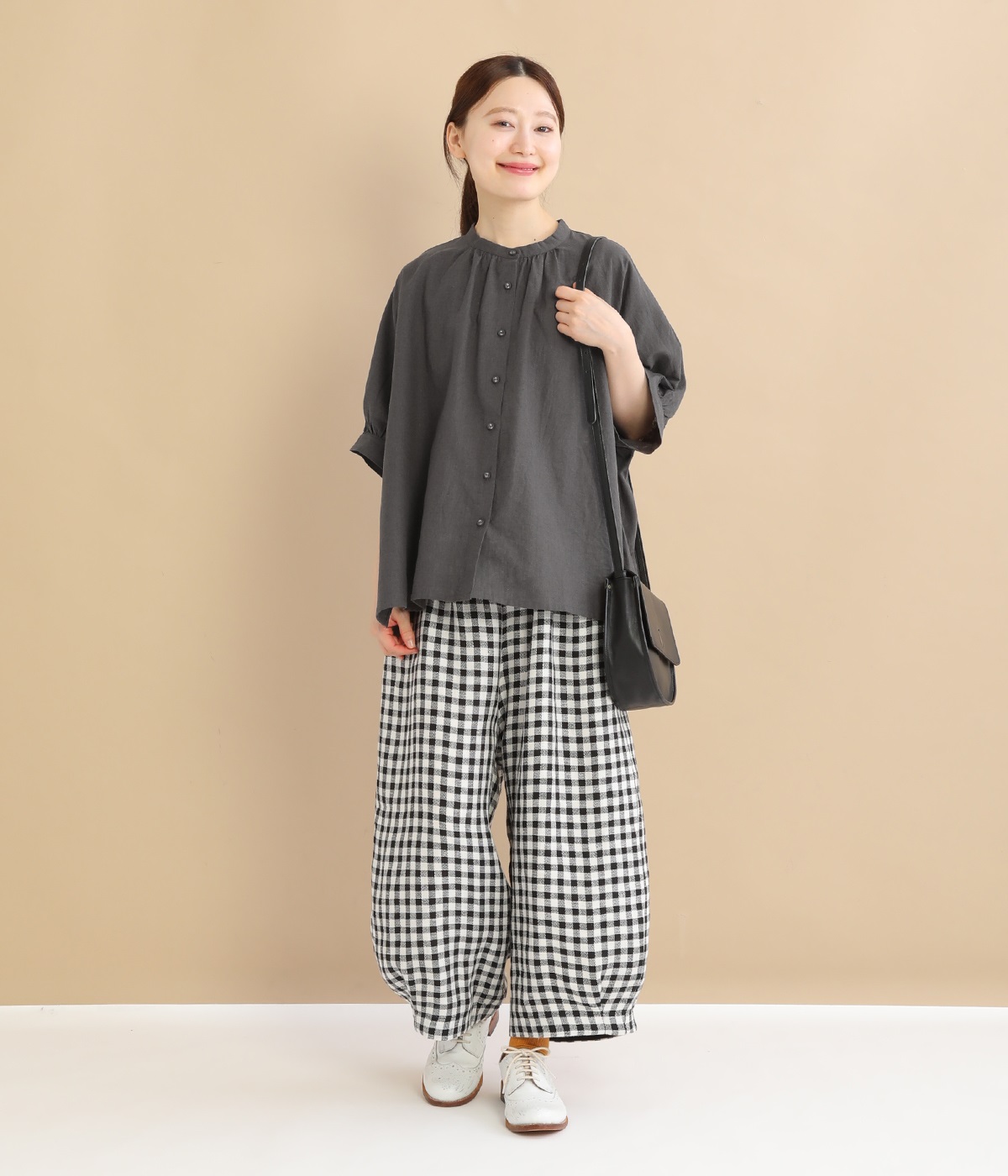 リネン太番手チェックワイドパンツ（blue willow）の商品詳細