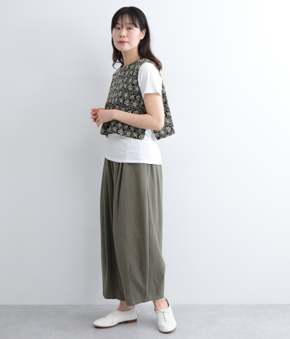 コットンレースベスト（nofl）の商品詳細