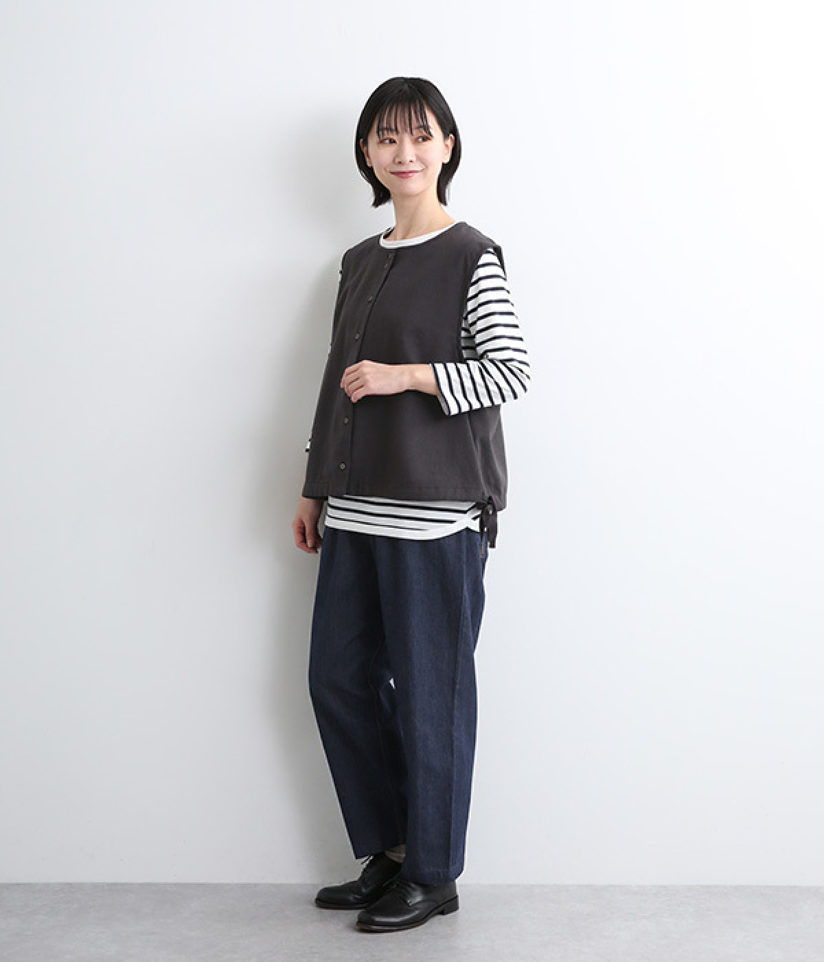 リネン混デニム テーパードパンツ（cloudnine）の商品詳細