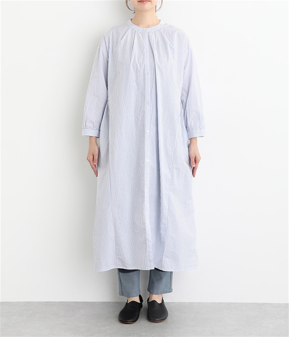 新品未使用品　タグ付き　2024AW スタジオピッコーネ 長袖ワンピース青38M 新品未使用品 タグ付き 2024AW スタジオピッコーネ 長袖