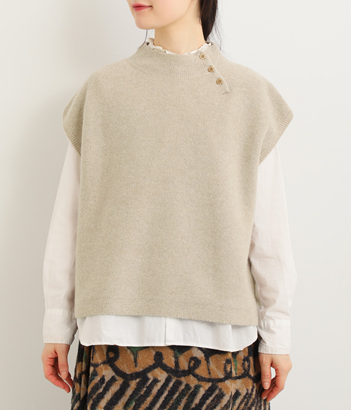 ホールガーメント ウールベスト（nume）の商品詳細