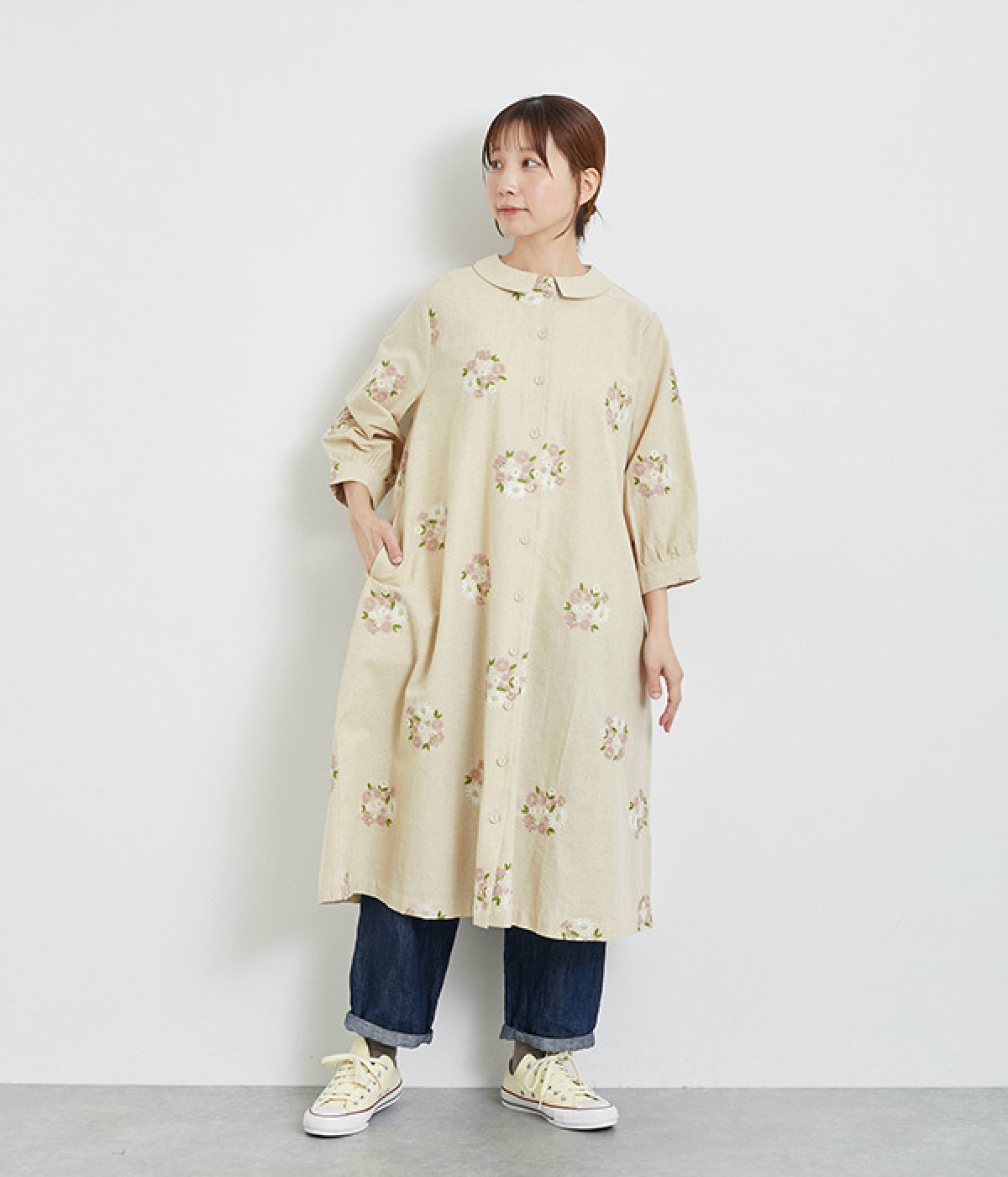 【Rene】刺繍襟 リネン 爽やか ワンピース 36　極美品フィッシュテイル WEB限定】インドレース柄刺繍ワンピース