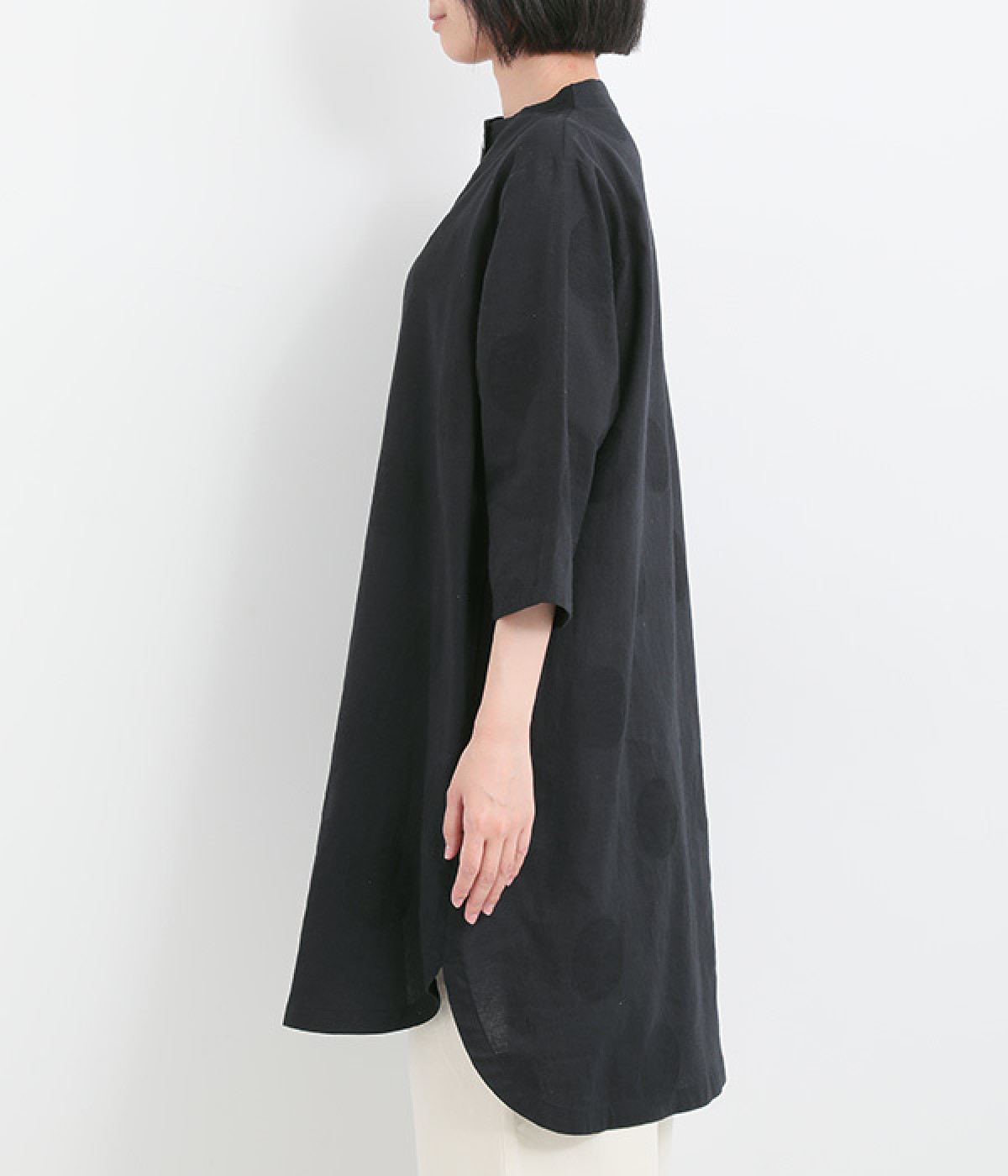 リネンコットンドットジャカードセミボトルネックワンピース（On