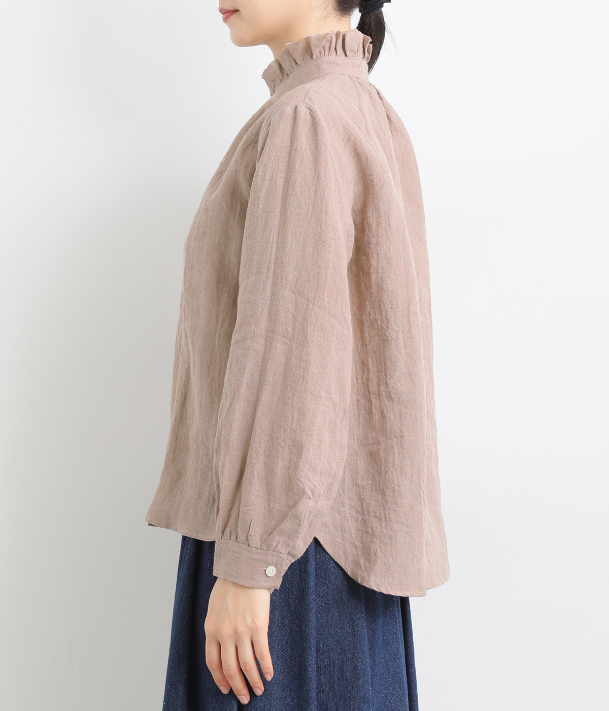 【新品】nous rendent heureux フレンチリネン ネックブラウス フレンチリネンフラワーネックブラウス（nous rendent heureux