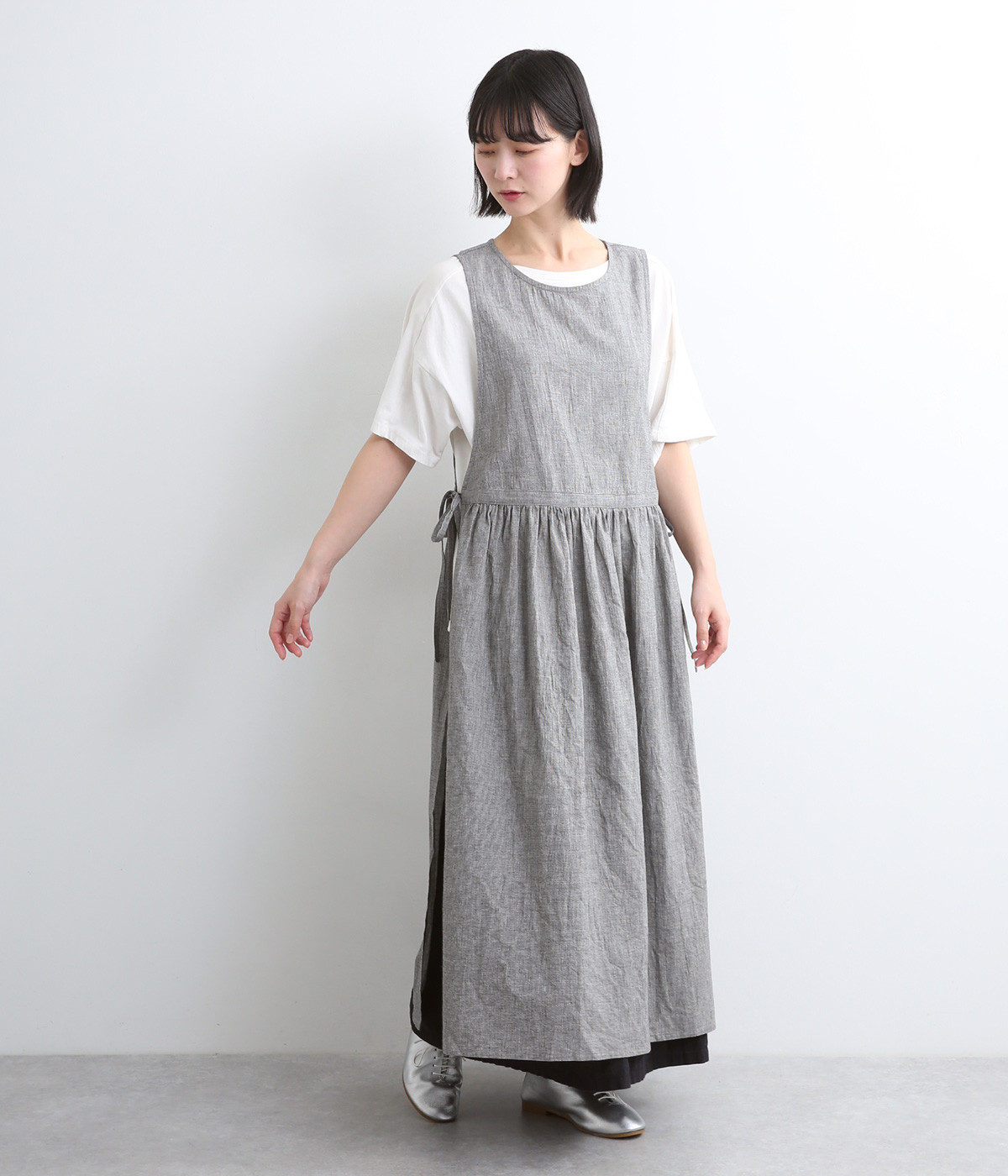 コットンリネンエプロンワンピース（nous rendent heureux）の商品詳細