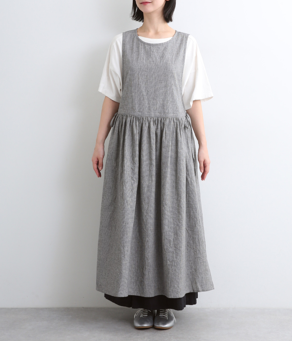 コットンリネンエプロンワンピース（nous rendent heureux）の商品詳細