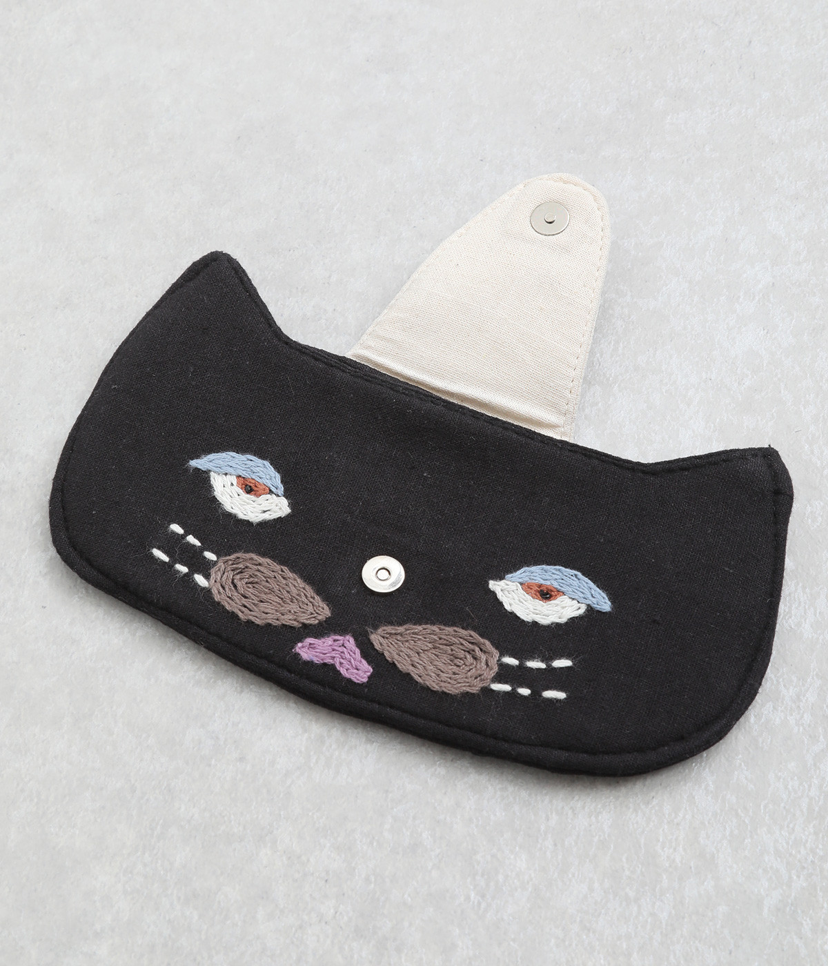 庭*庵様 フランスアンティーク　猫の小物　3点セット　ピルケース　スタンピング 庭*庵様 フランスアンティーク 猫の小物 3点セット ピルケース