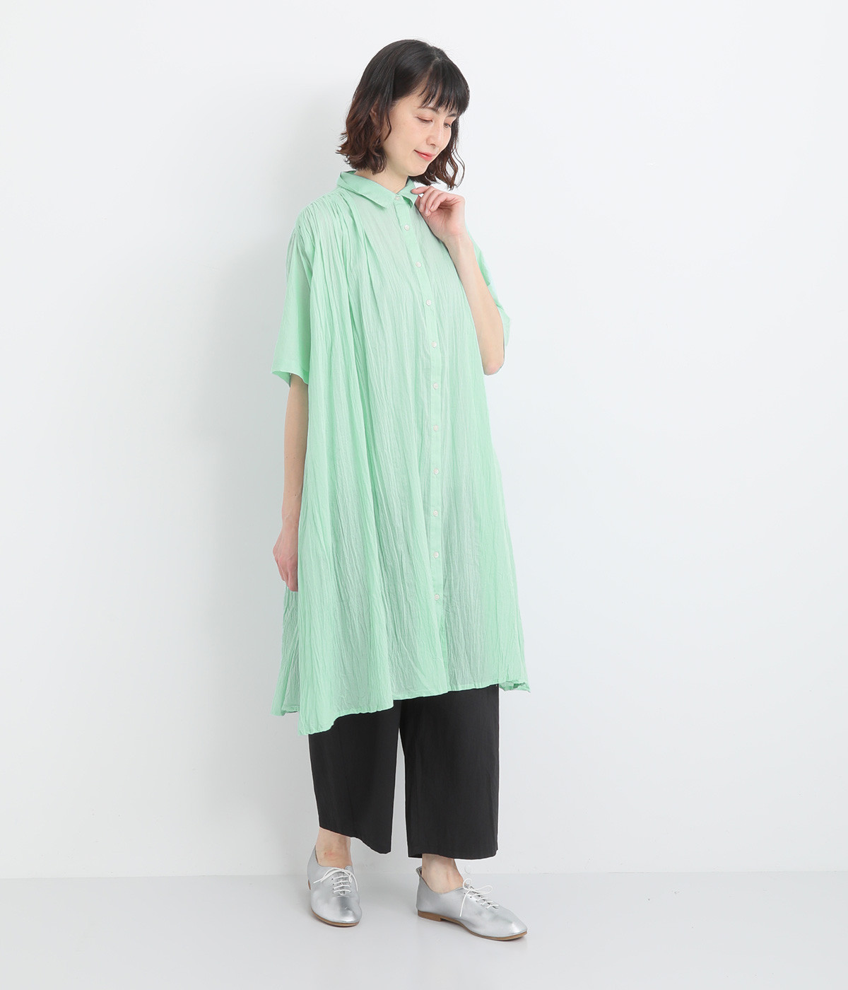 新品タグ付♡Blumarine♡ミントグリーン♡半袖シルクワンピース ピンタック＆クリンクルシャツワンピース（artipur）の商品詳細