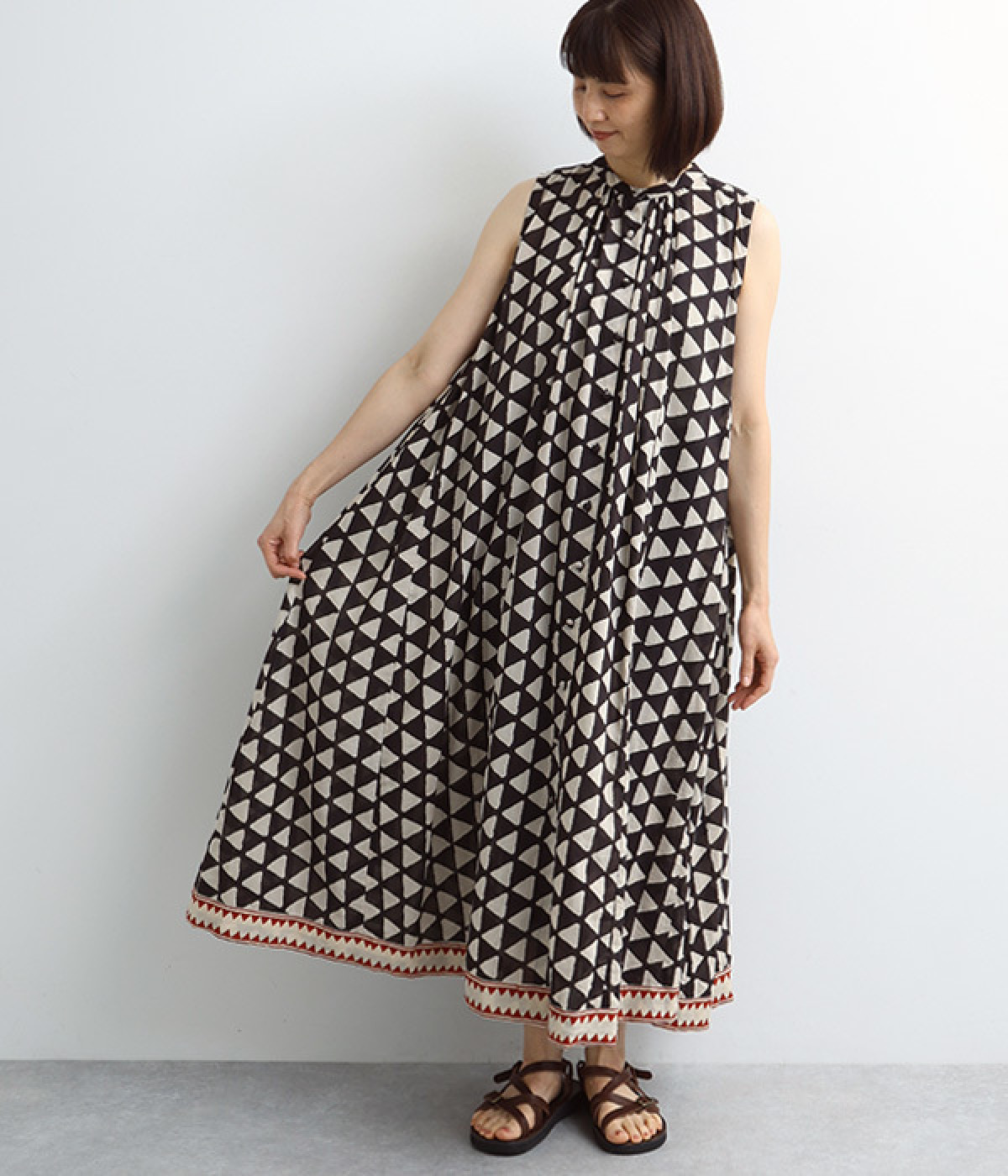 三角ブロックプリントノースリーブワンピース（MALAIKA）の商品詳細