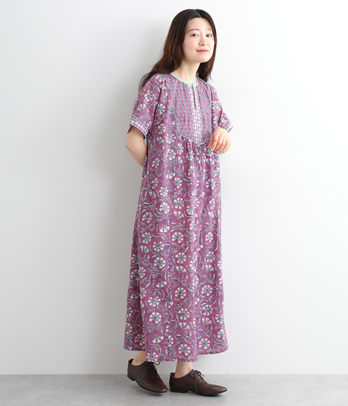 コットンフラワープリントワンピース（MALAIKA）の商品詳細