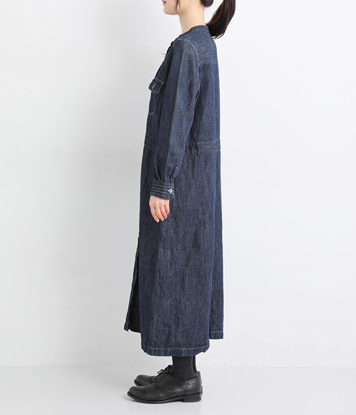 インディゴデニム ピンタック使いステッチジージャンワンピース