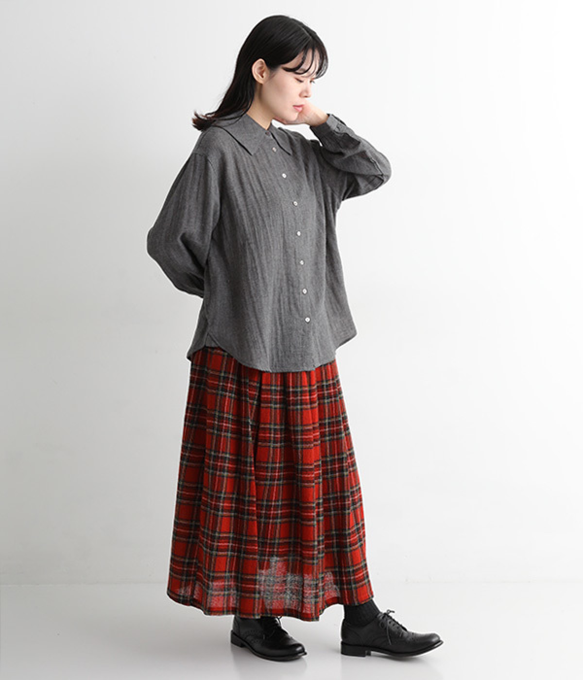 ☆新品／タグなし☆ネパールウール100%ウールスカート セットアップ対応】ニードルパンチ千鳥柄タイトスリットスカート