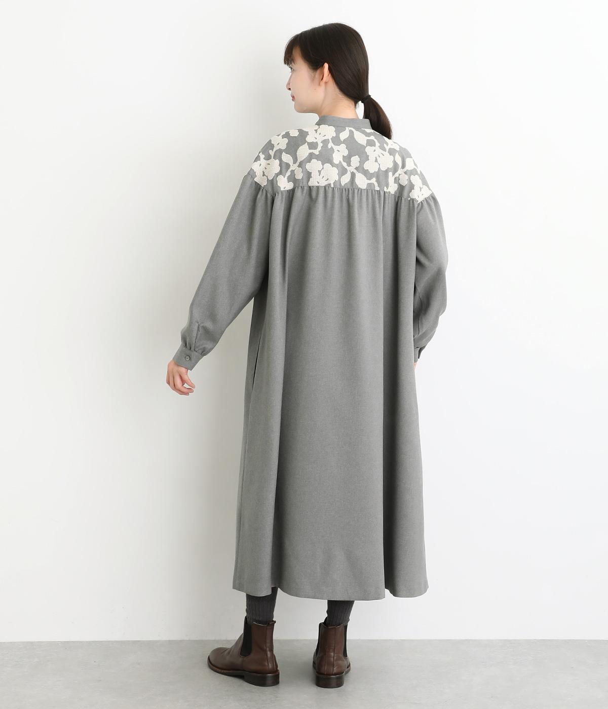 ナチュラルストレッチウール刺繍ヨーク切替ギャザーワンピース（J