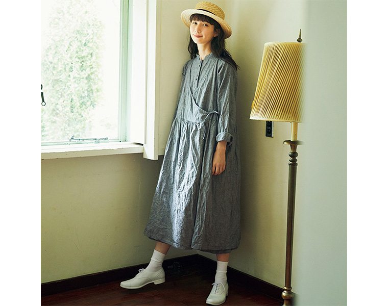 Kazumiさん A Koloni 着こなしの幅が広がるワンピースが登場 ナチュラル服や雑貨のファッション通販サイト ナチュラン