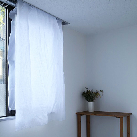 【natsusobiku】薄くて透けにくいリネンのクリップ留めカフェカーテン　腰高窓用サイズ