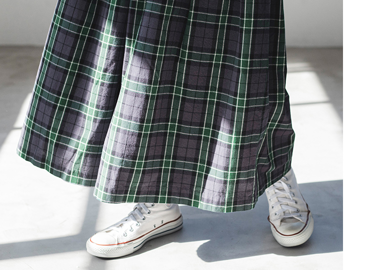  コットンオックスチェックタックパンツのふんわりスカート見えシルエット D*g*y ディージーワイ