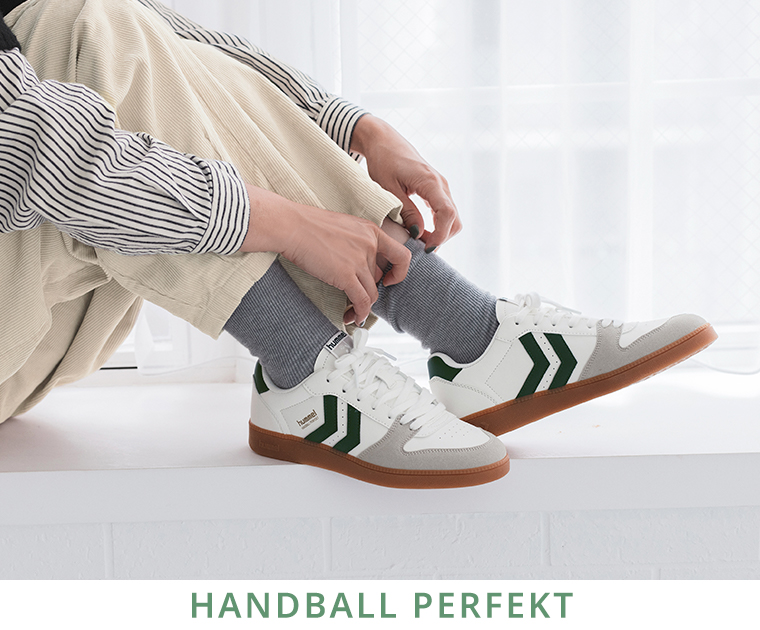 【 hummel 】HANDBALL PERFEKT／メインビジュアル・シューズアップ